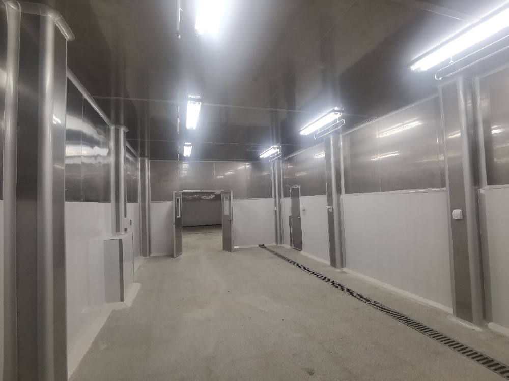 如何選擇合適的空調系統和空氣凈化設備，以確保空氣質量達標？